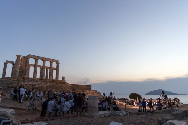 Cultural Exchanges Bring Greece, China Closer Together: Official