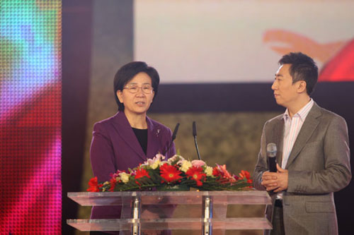 “春暖2007，滴水汇聚爱心”――“母亲水窖”主题公益晚会