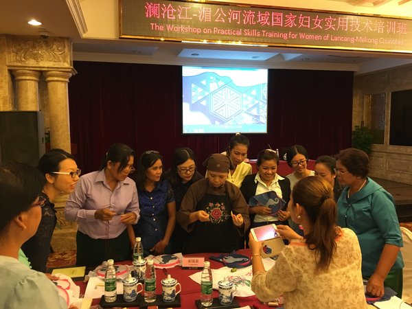 澜沧江-湄公河流域国家妇女使用技术培训班