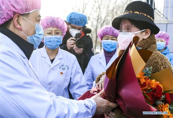 Xinjiang discharges first batch of patients cured of novel coronavirus