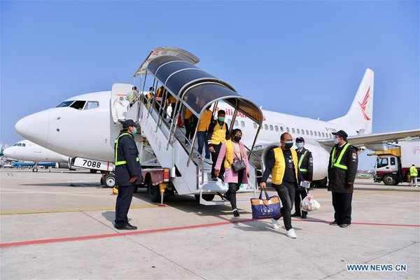 CHINA-FUJIAN-QUANZHOU-CHARTERED FLIGHT-RETURNING MIGRANT WORKERS-BACK TO WORK (CN)