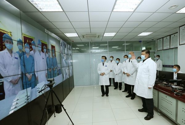 President Xi Urges Protection, Care for Medical Workers in Epidemic Fight