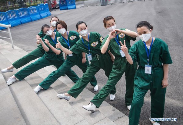 'Wuhan Livingroom' Makeshift Hospital Officially Closes