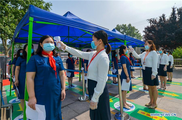 Primary Schools Conduct Drills for Covid-19 Prevention, Control in Handan