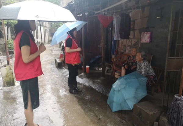 Women's Federations in E China's Jiangxi Rise to Fight off Flood