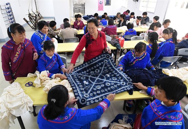 Guangxi Makes Efforts to Win Battle Against Poverty