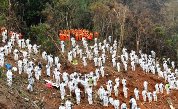 Victims of China Plane Crash Mourned