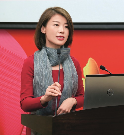 Peng Yan Leads Team in Developing USVs