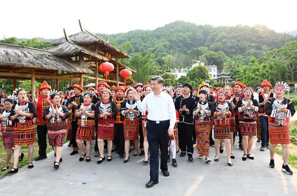 Xinhua Headlines — Xi Focus: Xi Stresses Building Chinese Free Trade Port with Global Influence