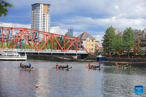 2022 UK Chinese Dragon Boat Festival Celebrated in Salford