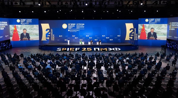 Chinese President Addresses 25th St. Petersburg International Economic Forum