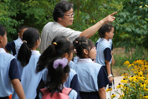 Pottery Brings Vigor to Henan Village