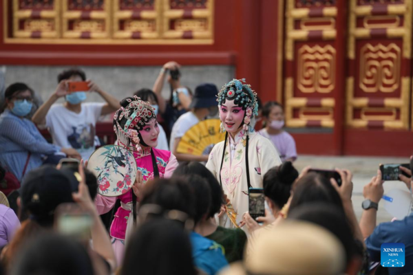 Opera Performances Staged at Miaoying Temple in Beijing