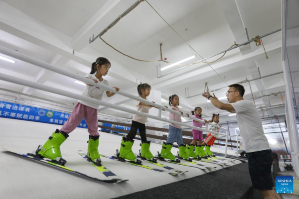 Children Enjoy Summer Vacation in Shenyang