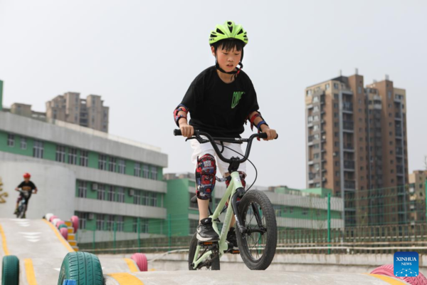 Children Enjoy Summer Vacation in Shenyang