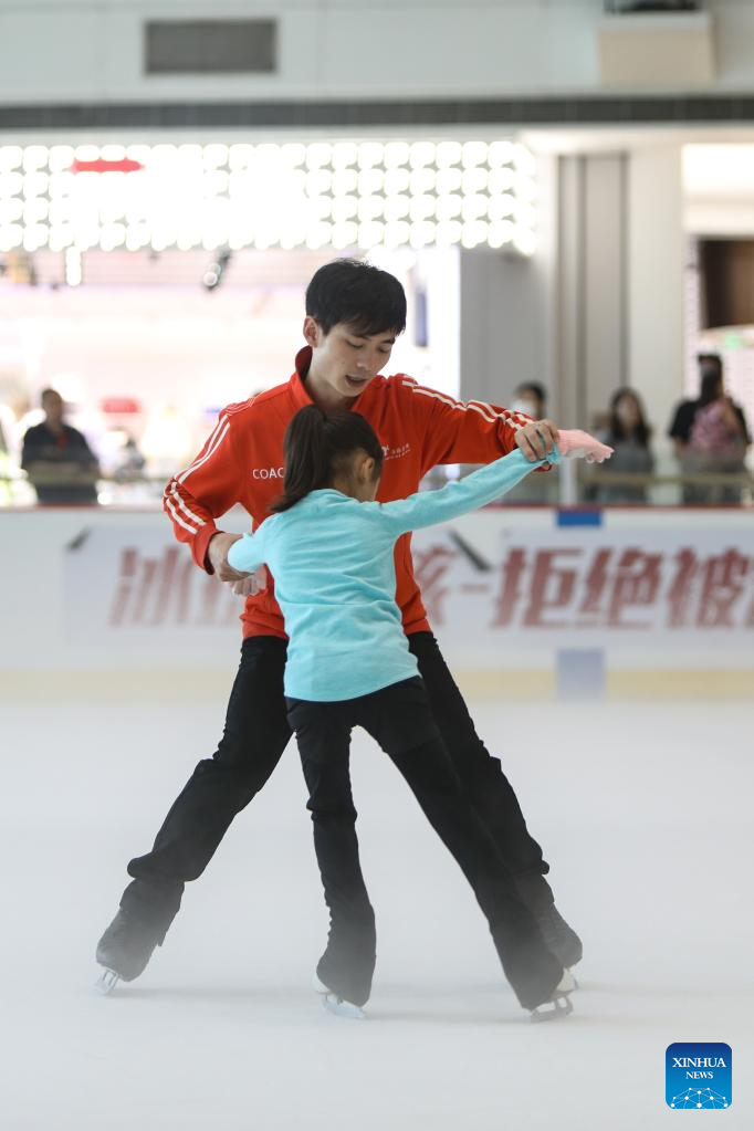 Children Enjoy Summer Vacation in Shenyang