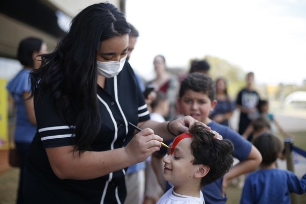 GLOBALink | Chinese Culture Experience Week Held in Brazil