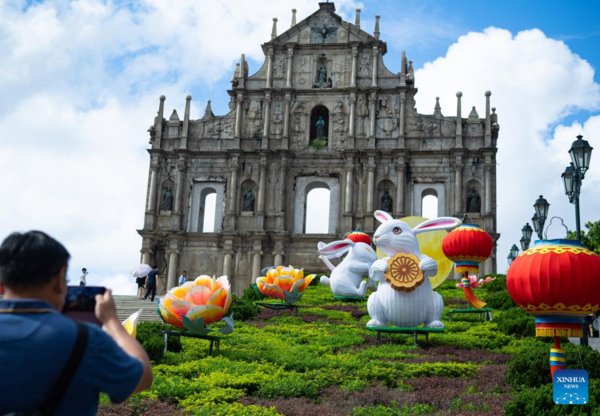 Fesitve Atmosphere in Macao Ahead of Mid-Autumn Festival