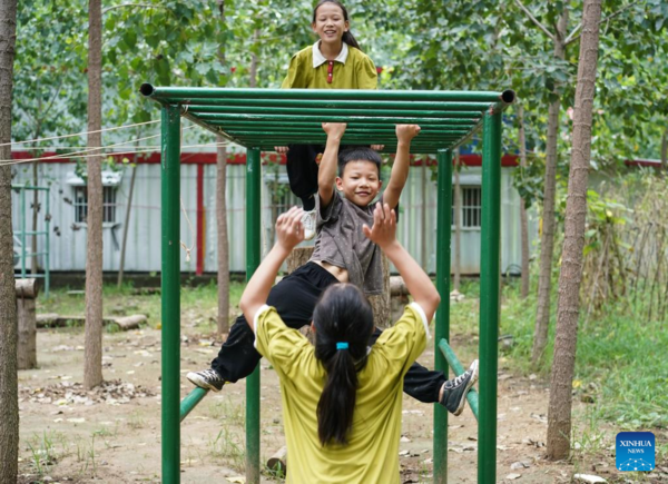 Martial Arts Enthusiasts Found Training Class for Local Children