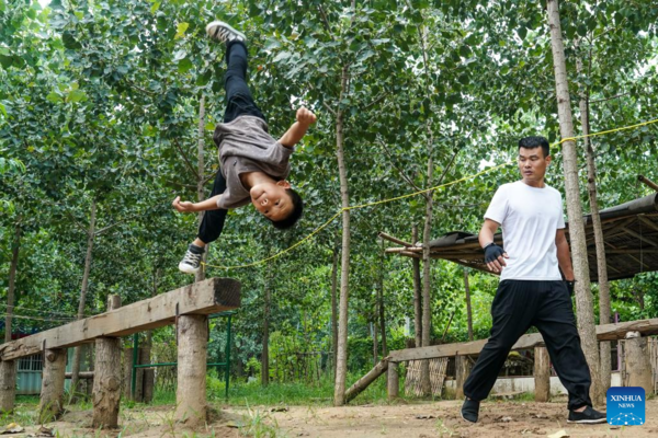 Martial Arts Enthusiasts Found Training Class for Local Children