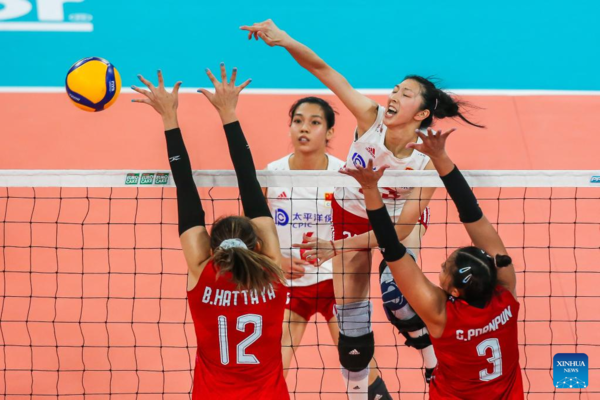 Chinese Women's Volleyball Team Marches into AVC Cup Final