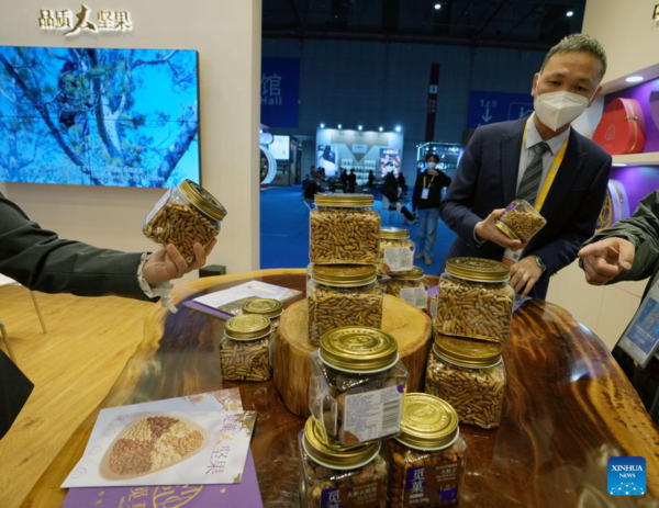 Foods from Around World Showcased During 5th CIIE