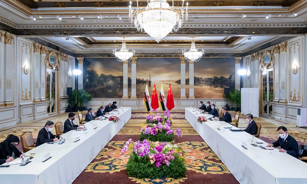 Xi Calls for Building South China Sea into Sea of Peace, Friendship, Cooperation