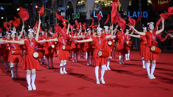 Chinese Cultural Elements Shine in Hollywood's 90th Iconic Christmas Parade