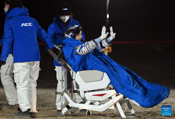 China's Shenzhou-14 Astronauts Return Safely, Accomplishing Many 'Firsts'