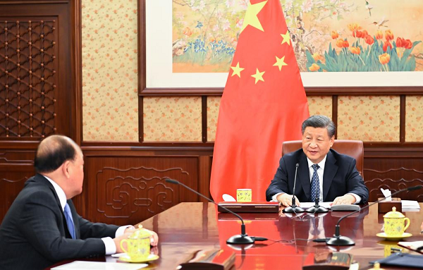 Xi Focus: Xi Meets with Macao SAR Chief Executive