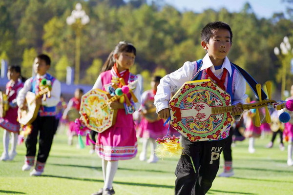 Primary School Catches National Attention for Performing 'Left Foot Dance'