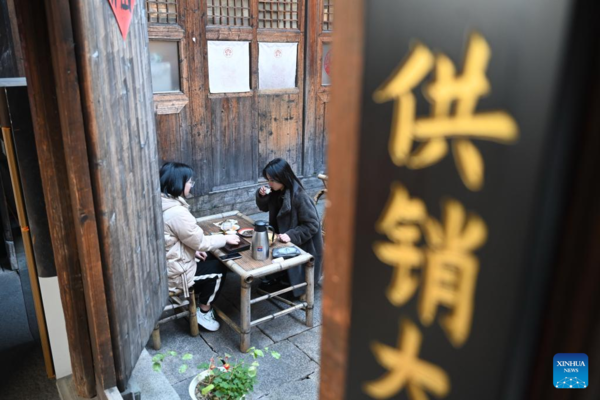 Tea Houses Thrive in Fuzhou, SE China