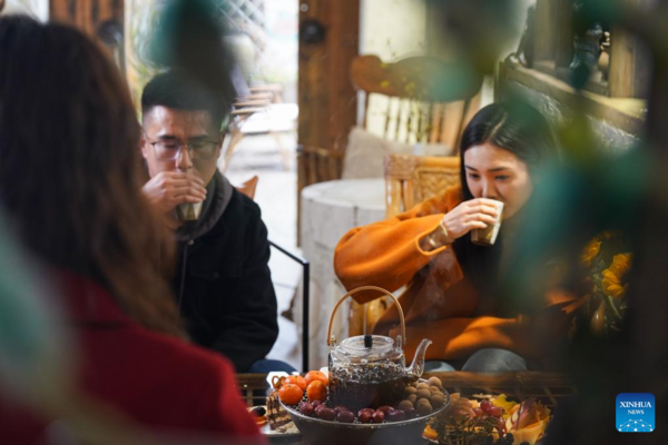 Innovative Tea-Making Skills, Ways of Drinking Tea Grow Popular in East China's Anhui