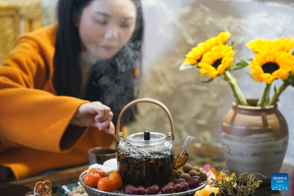 Innovative Tea-Making Skills, Ways of Drinking Tea Grow Popular in East China's Anhui