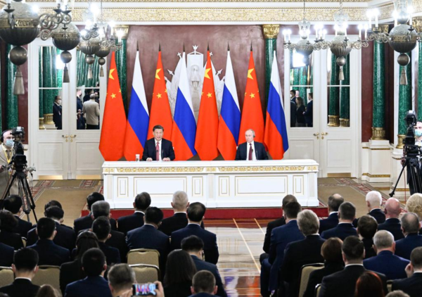 Xi, Putin Jointly Meet the Press