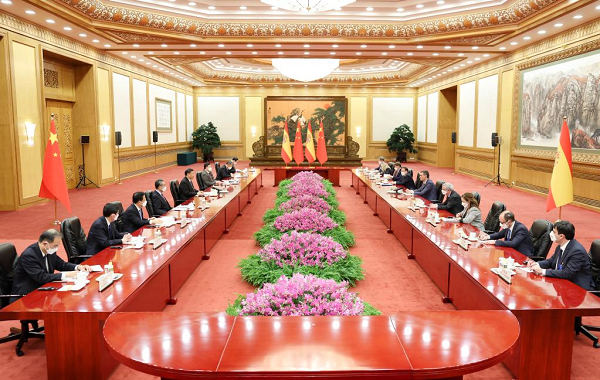 Xi Meets Spanish PM