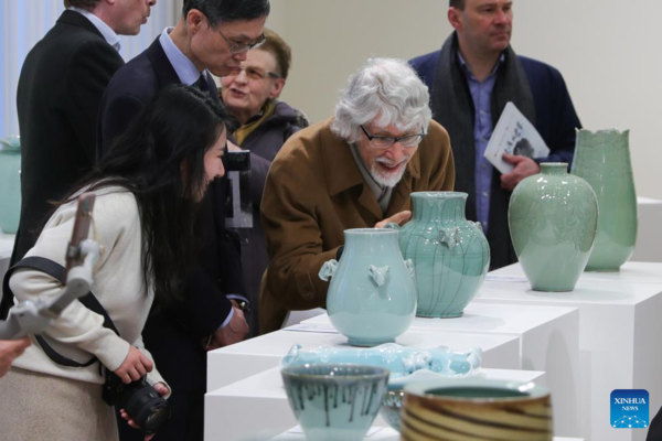 'Longquan City Celadon Art' Exhibition Held in Brussels, Belgium