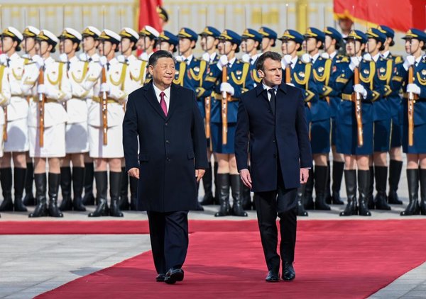 Xi Holds Talks with French President on Cooperation, China-EU Relations, Ukraine Crisis