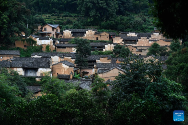 Zhejiang Makes Great Efforts to Protect Natural Environment, Traditional Culture