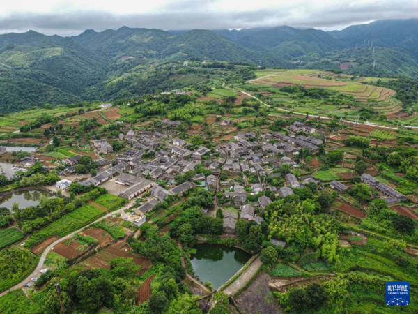 Zhejiang Makes Great Efforts to Protect Natural Environment, Traditional Culture