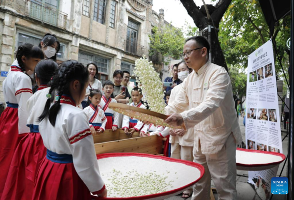 Tea Culture Event Held to Celebrate International Tea Day in Fuzhou, SE China