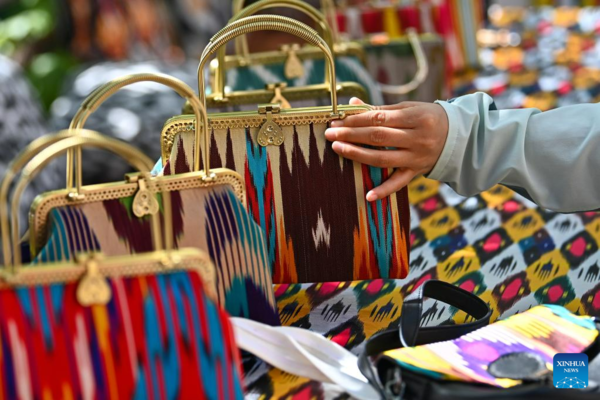 Historical Block in Xinjiang Develops into Tourist Attraction