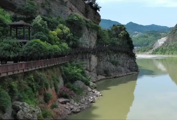 Xi Jinping Visits Ancient Shudao in China's Sichuan