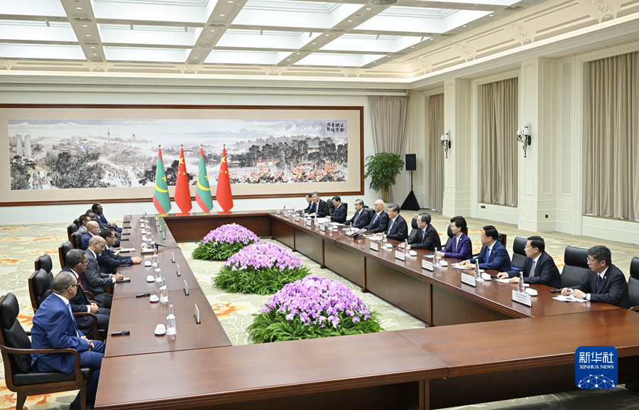 Xi Meets Mauritanian President