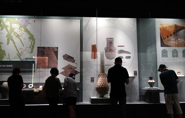 Landmark Archaeological Exhibition Reveals Origin of Chinese Civilization