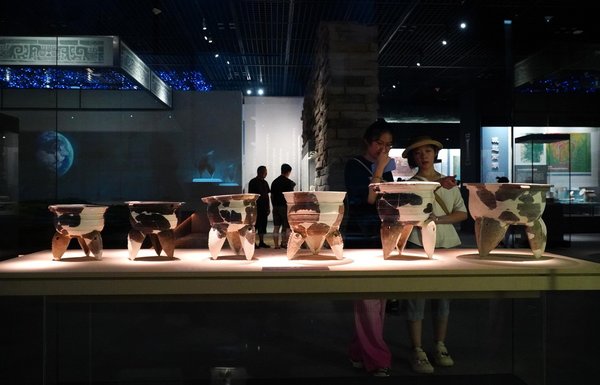 Landmark Archaeological Exhibition Reveals Origin of Chinese Civilization