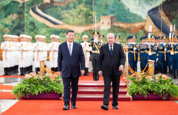 Xi Holds Talks with Algerian President