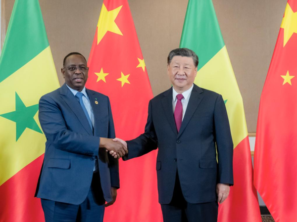 Xi Meets Senegalese President in Johannesburg