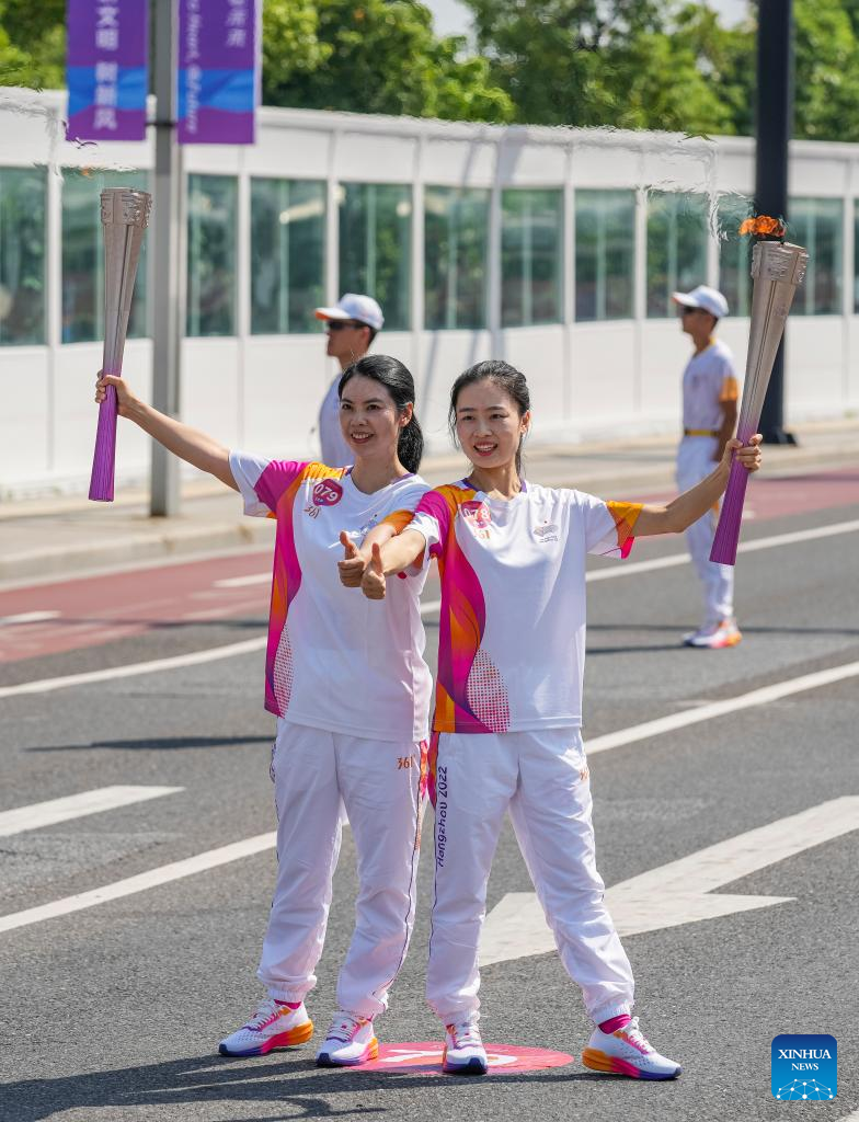 Torch Relay of 19th Asian Games Continues in Quzhou, E China