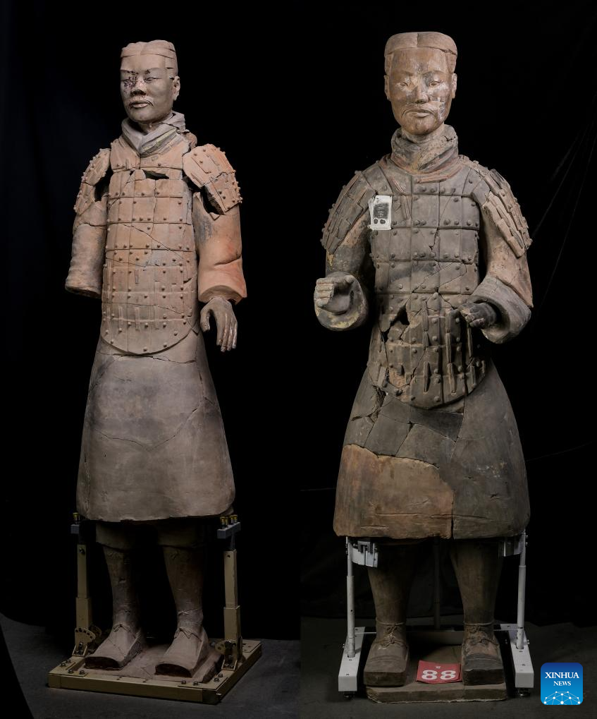 Experts Restore Terracotta Warriors in Xi'an